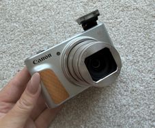 Compact Camera Canon PowerShot SX740 HS