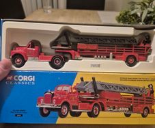 Corgi Fire Dept. Aerial ladder truck