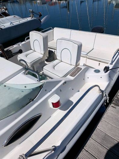 Sport/fishing boat - 60hp outboard