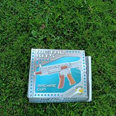 machine gun