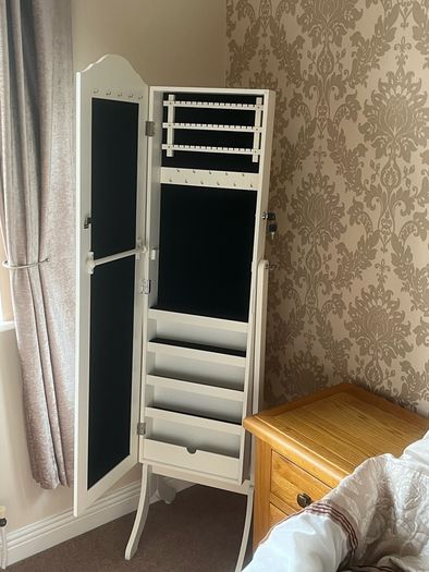 Mirror - Jewellery Cabinet