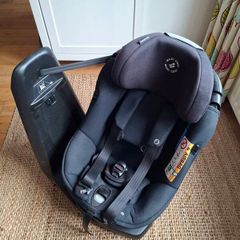 Maxi Cosi AxissFix Plus 360 car seat