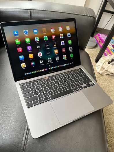 MacBook Pro 13-inch, 2020 (i5 Quad-Core, 16GB Memory, 512GB SSD)