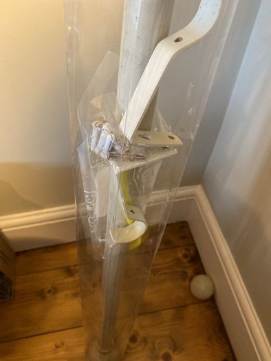 Curtain pole