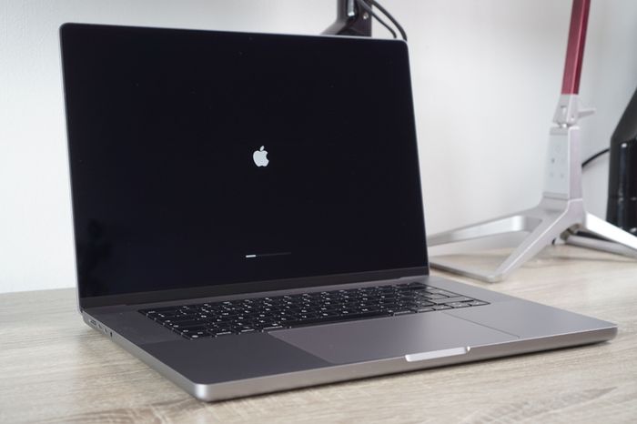 Macbook Pro 16" 32GB | M1 Pro | 512GB | 2021