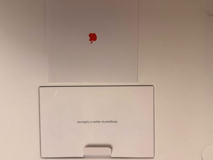MacBook Air M1 13.3 with Magic Mouse boxed