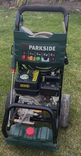Parkside Petrol Powerwasher - 180 bar