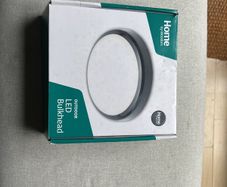 outdoor light brand new and unused