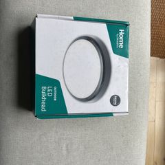 outdoor light brand new and unused