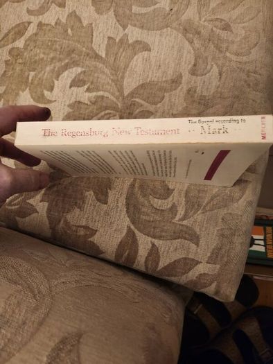 The Regensburg New Testament. The Gospel According To Mark. Version And Commentary By Joseph Schmid. 1968 Paperback In Good Condition.  See Photos For Same.