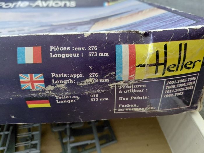 Heller 1/400 WWII Royal Navy Armored Fleet Aircraft Carrier HMS Illustrious