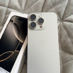 iPhone 16pro 256gb