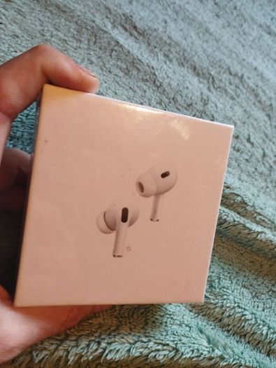Air Pods Pro 2nd Generation with Charging Case - Apple Accessories