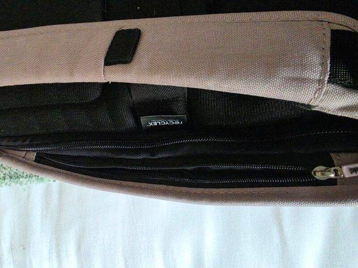 Beauriful Samsonite laptop bag