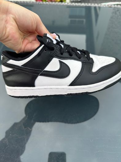 Nike dunks size 2.5