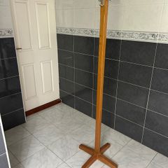 coat stand