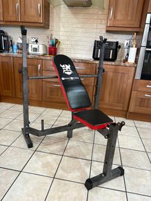 Cheap Gym Weightlifting Bench.