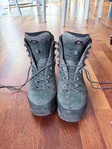 Lowa Tibet GTX WXL - men's wide-fit trekking boots