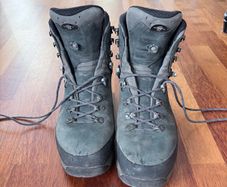 Lowa Tibet GTX WXL - men's wide-fit trekking boots