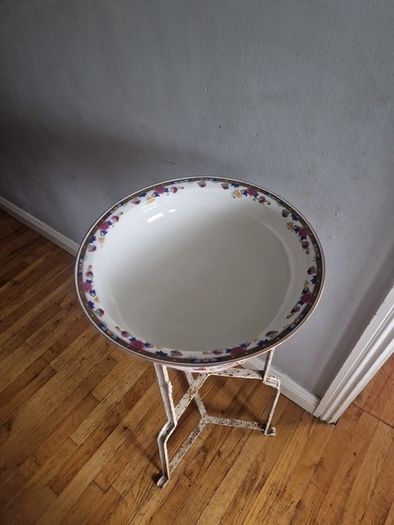 large jug & bowl,