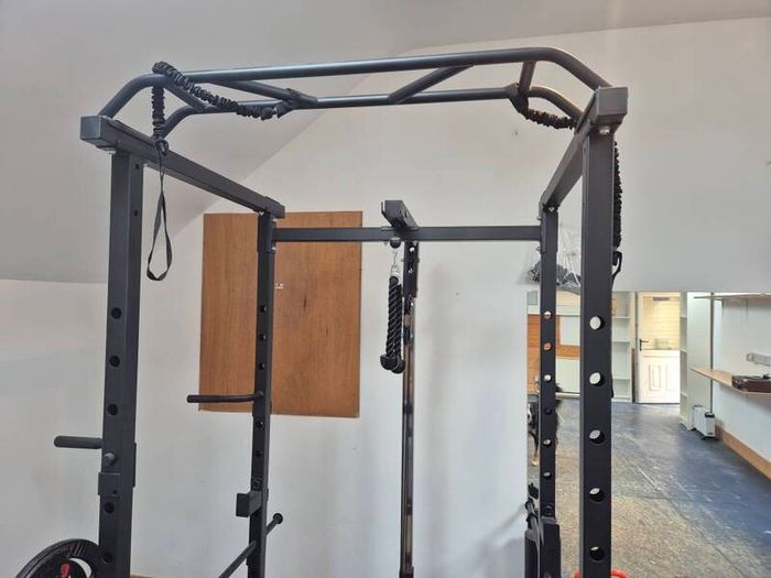 Home Gym set up w/ plates and kettlebells