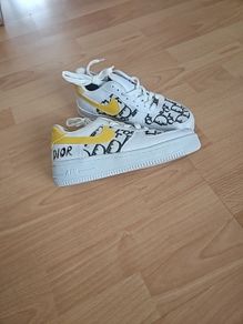 girls trainers