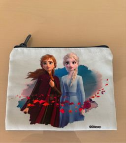 Disney Frozen zipped bag