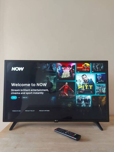 LG 32" smart TV