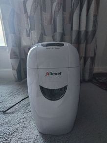 Paper shredder