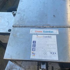 Grease Shield / Grease Trap