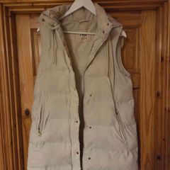 Zara cream gilet Size M