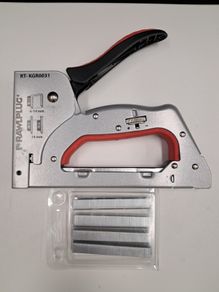 Staple gun