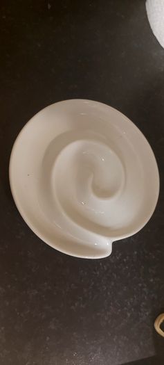 Nice quirky bowl/ plate,buyer collects or pays postage, good condition,,sold as is,