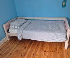 Kids bed