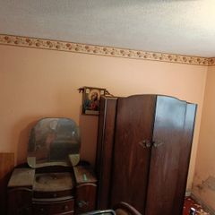 Vintage Matching Bedroom Set by Hutchinson & McKin