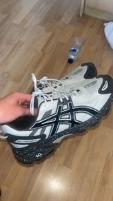 ASICS gel venture 6
