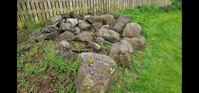 Garden rocks free to take