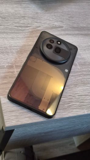 Nothing Phone 3a Pro - with box