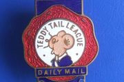TEDDY TAIL LEAGUE (Daily Mail newspaper) - a vintage children's club membership badge (around mid-1930s)