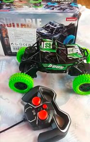 RC off road vehicle Kids Toy with batteries 2 for 40