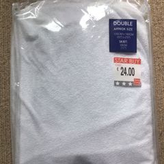 Mattress protector new never used