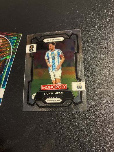 4 fairly full albums, 2 tins, and in general a great collection