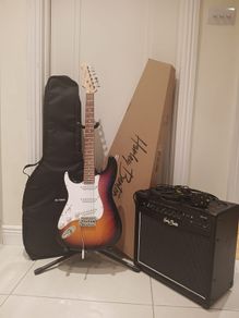 Harley Benton Electric Guitar, Left Handed, with Amplifier, Case & Box