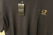 Armani Tshirt new