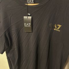 Armani Tshirt new