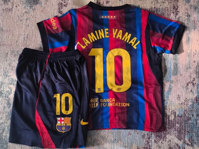 Lamine Yamal Barcelona home jersey 2026 Kids