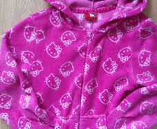 "Hello Kitty" Pyjama.  Age 10-11