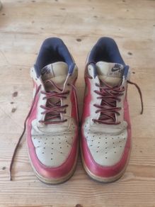 Size 10/45 Nike shoes