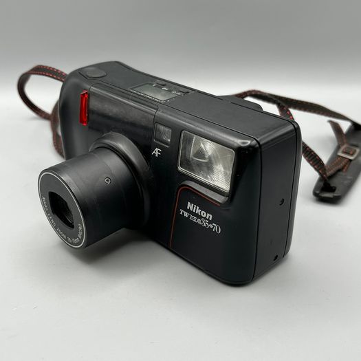 Nikon TW Zoom 35-70 35mm Film Point and Shoot Camera Black