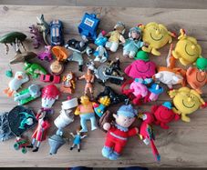 old figures and plushes bundle 90s 00s